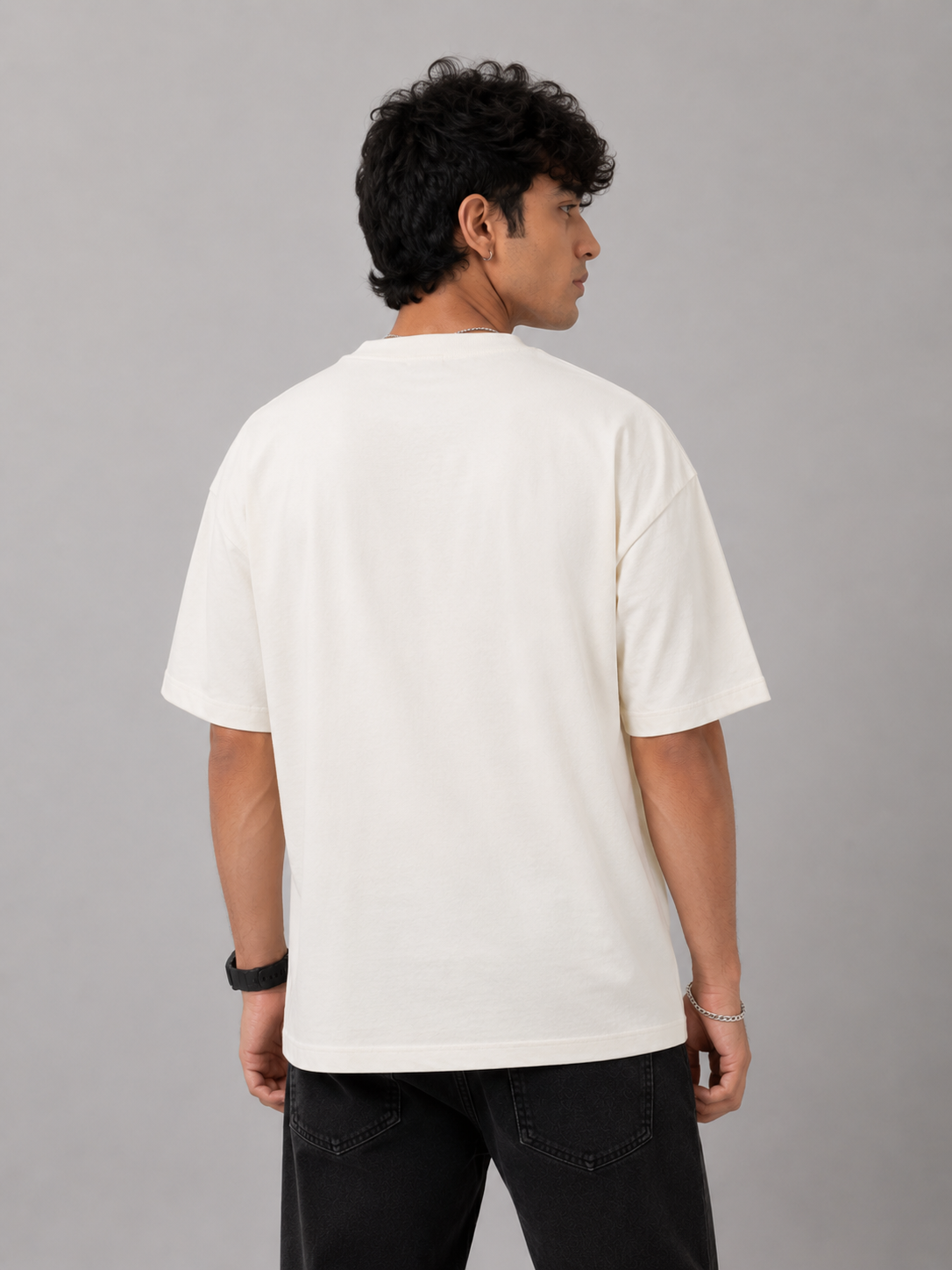 Embroidered Horse Oversized T-Shirt – Off White