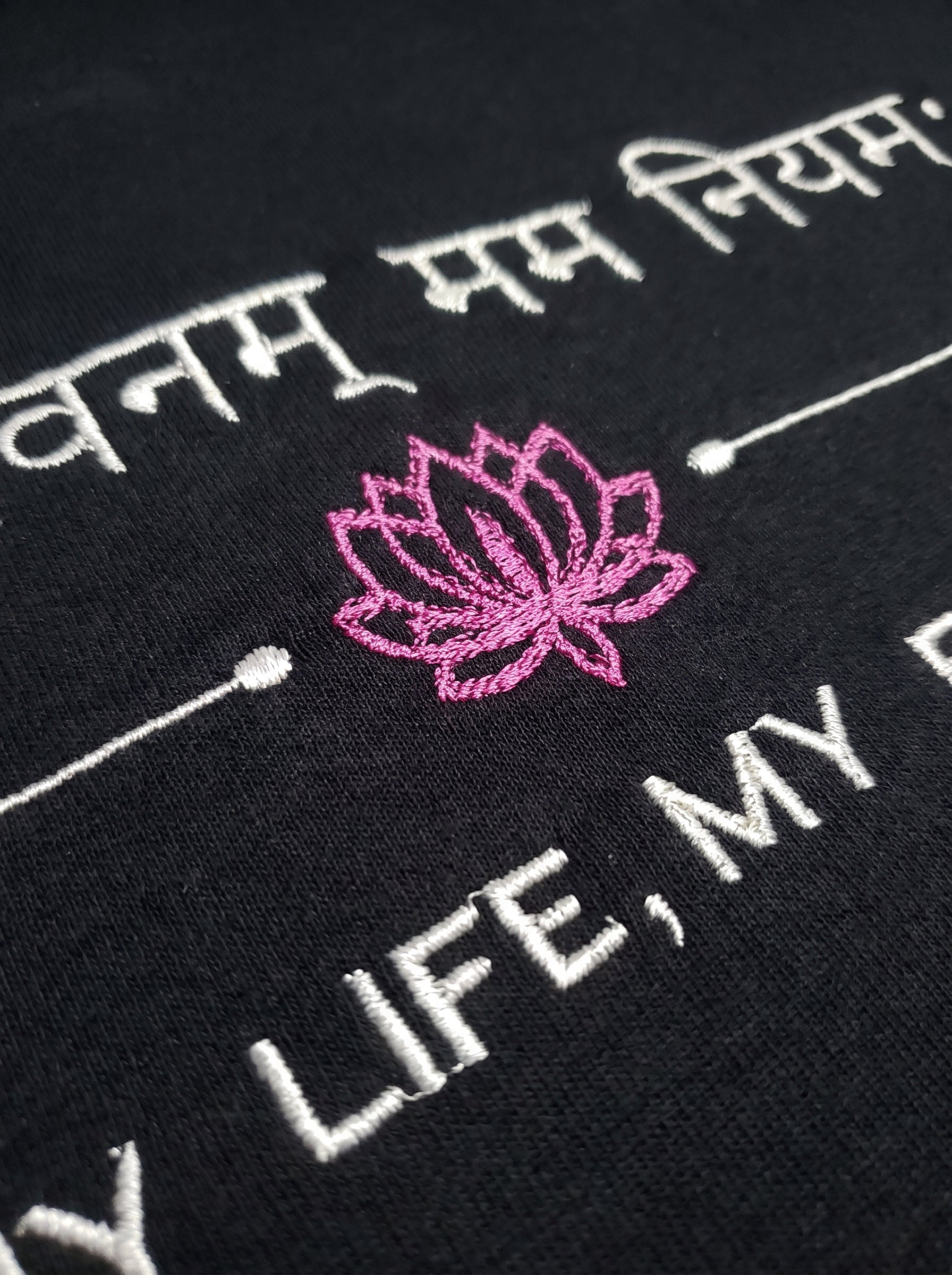 Mama Jīvanam Mama Niyamaḥ – My Life, My Rules Oversized